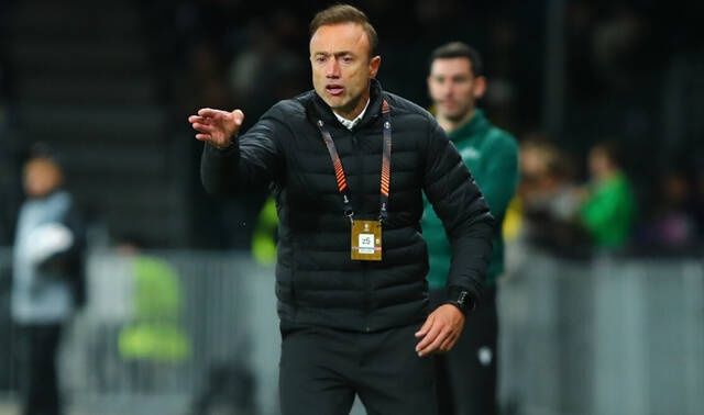 kontis pao europa league