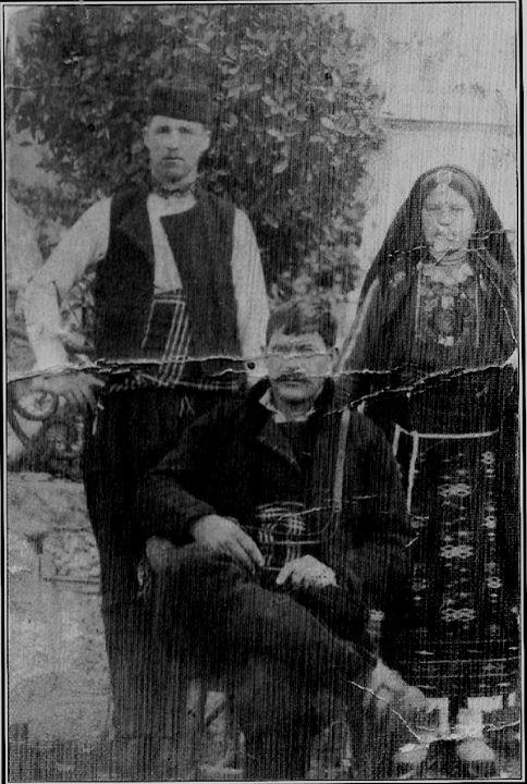 ellhnes-apo-thn-perioxh-toy-kabakli.jpg
