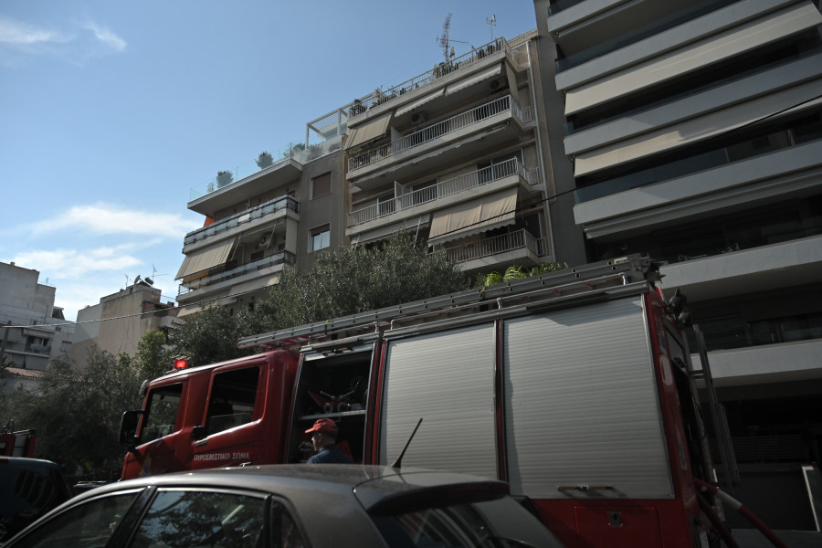 Πυρκαγιά σε διαμέρισμα στη Νέα Σμύρνη.