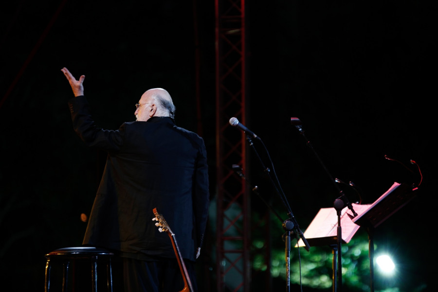 79η ΔΕΘ; Dionisis Savvopoulos; concert; live; music; musician; songwriter; tif; Διονύσης Σαββόπουλος; δεθ; μουσική; συναυλία; τραγουδοποιός; τραγούδια;