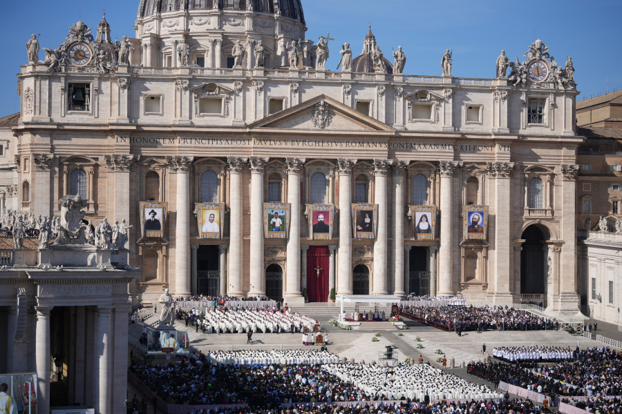 βατικανό-αγιοποίηση