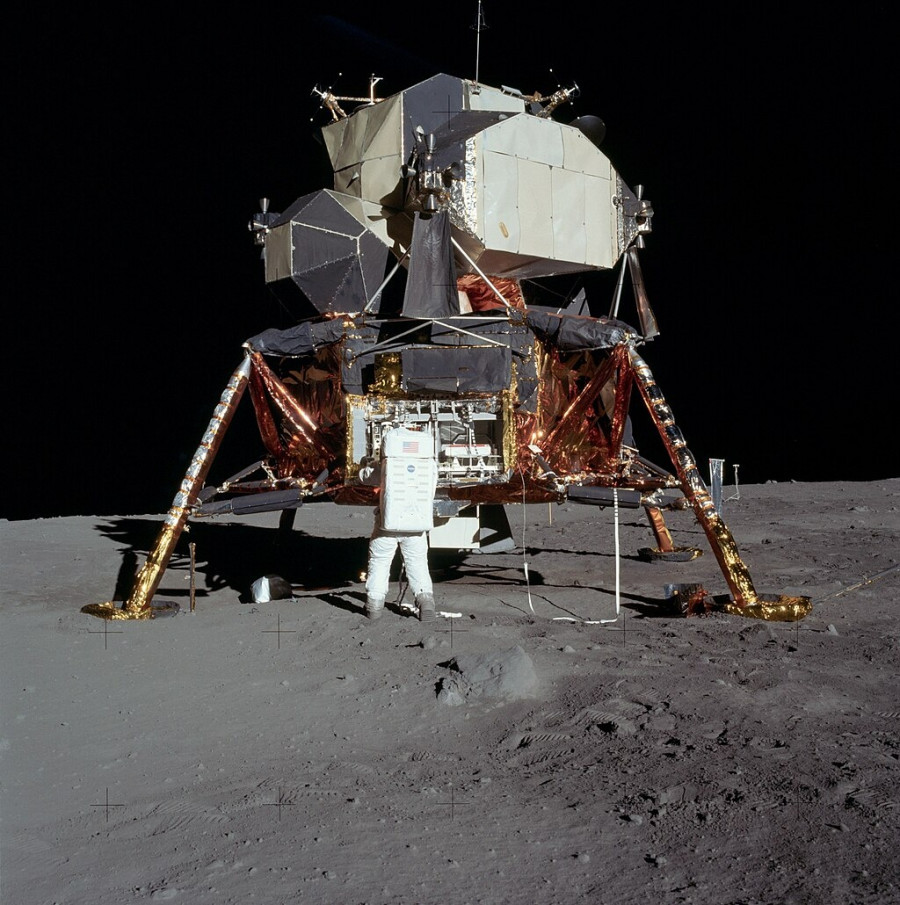 apollo11lunarlander-5927nasa.jpg