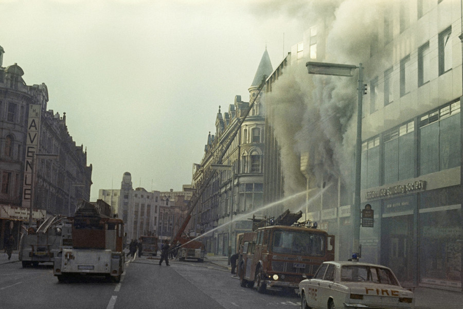 ΙΡΛΑΝΔΙΑ - ΜΑΤΩΜΕΝΗ ΚΥΡΙΑΚΗ