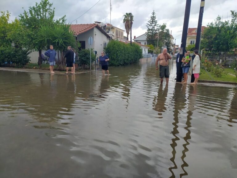 πλημμύρες