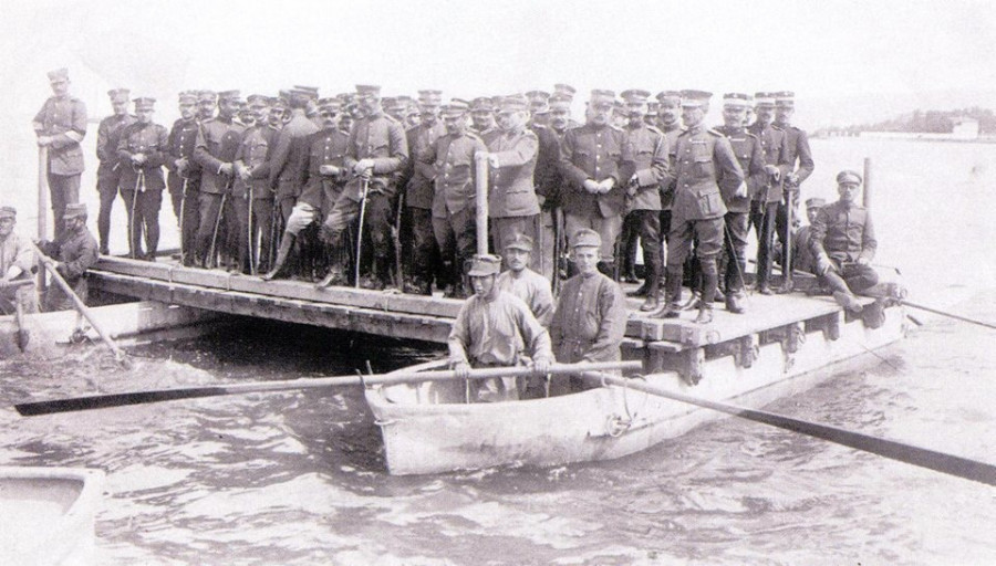 h-diabash-toy-a3ioy-apo-ton-ellhniko-strato-stis-24-oktwbrioy-1912.jpg