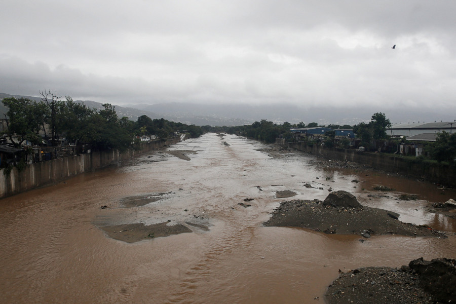 Hurricane Melissa approaches, in Jamaica