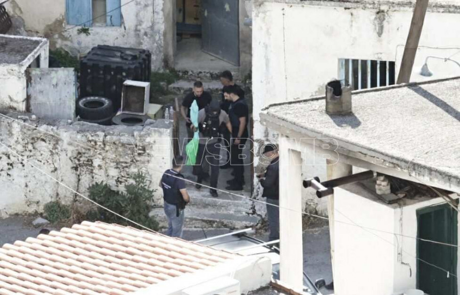 Βορίζια: Έφοδος της αστυνομίας σε αποθήκη και κατάσχεση οπλισμού.