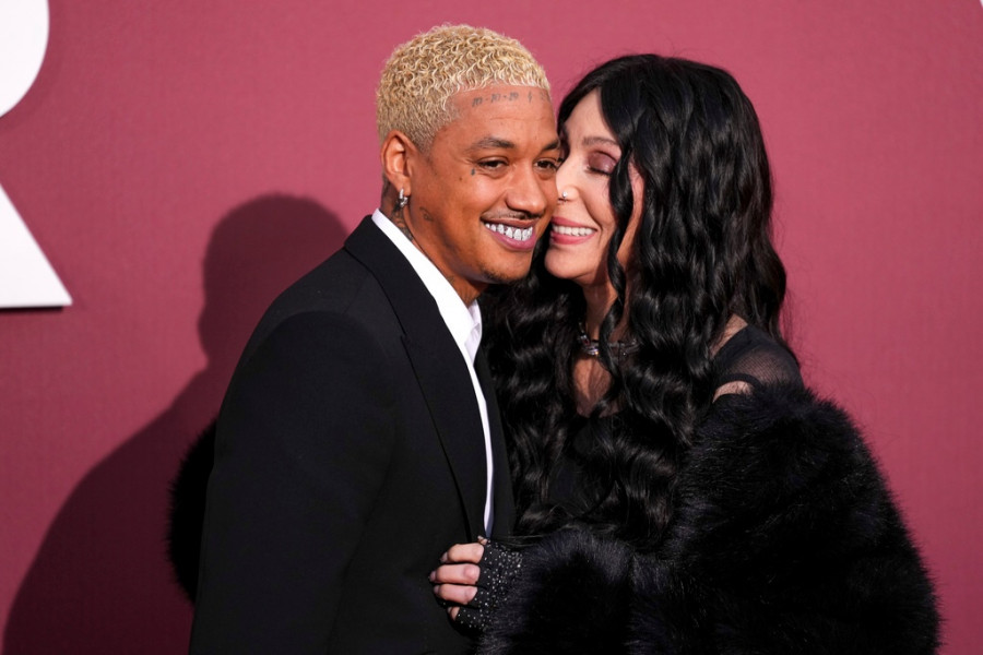 Alexander Edwards,Cher