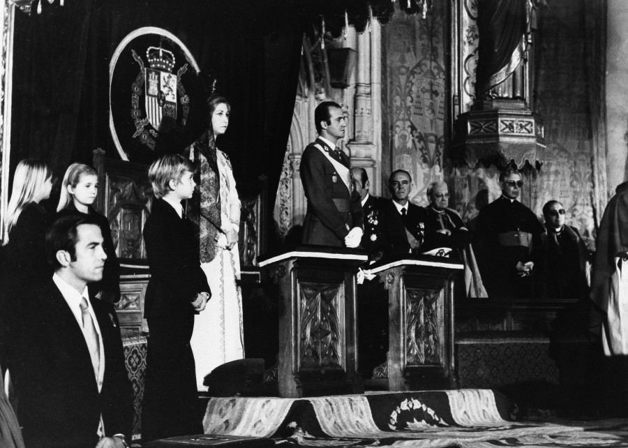 Juan Carlos Alfonso Víctor María de Borbón y Borbón-Dos Sicilias, Sofia Margarita Victoria Federica, Felipe Juan Pablo Alfonso de Todos los Santos de Borbón y Grecia, Elena María Isabel Dominica de Silos de Borbón y de Grecia, Cristina Federica Victoria Antonia de la Santísima Trinidad de Borbón y de Grecia, Constantine de Grecia