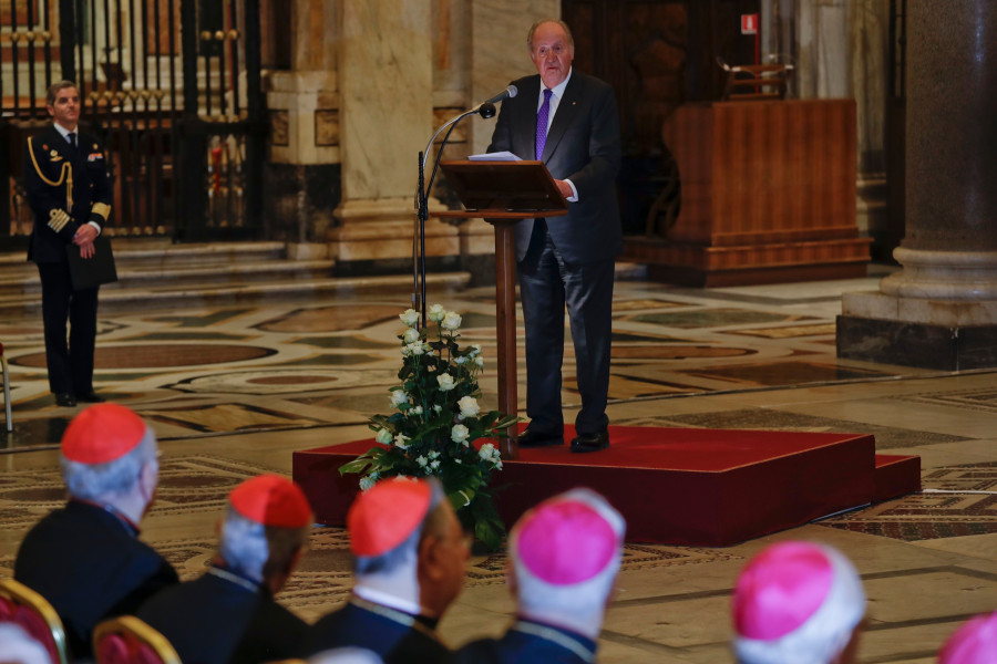 ΧΟΥΑΝ ΚΑΡΛΟΣ