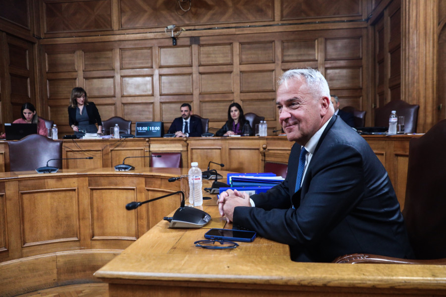 ΟΠEKEΠE Μάκης Βορίδης