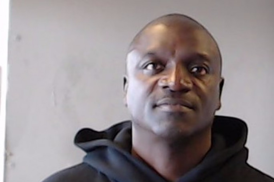 Akon - Σύλληψη