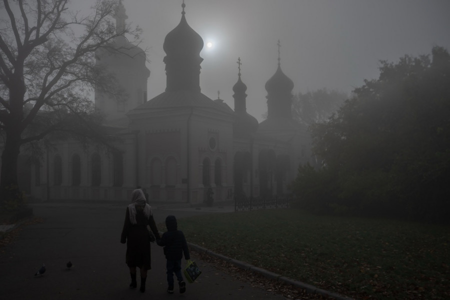 Ουκρανία - Ομίχλη - Σκοτάδι