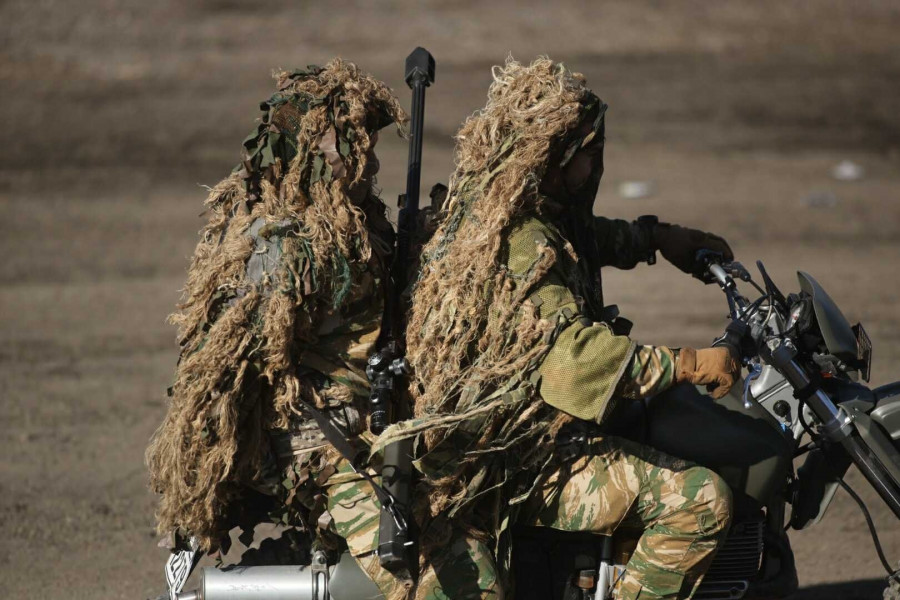 αισιος-οιωνος