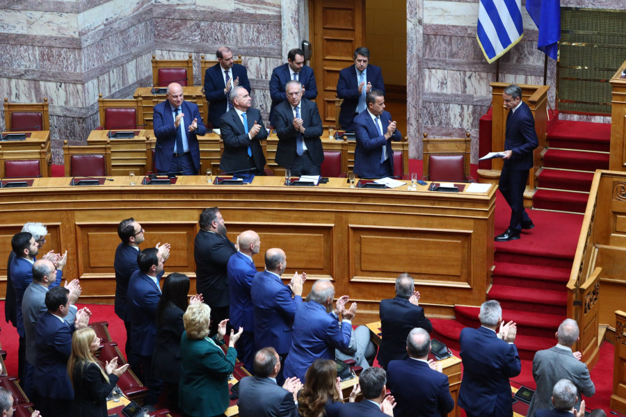 [382020] ΩΡΑ ΤΟΥ ΠΡΩΘΥΠΟΥΡΓΟΥ ΣΤΗΝ ΟΛΟΜΕΛΕΙΑ ΤΗΣ ΒΟΥΛΗΣ (ΓΙΑΝΝΗΣ ΠΑΝΑΓΟΠΟΥΛΟΣ/EUROKINISSI)