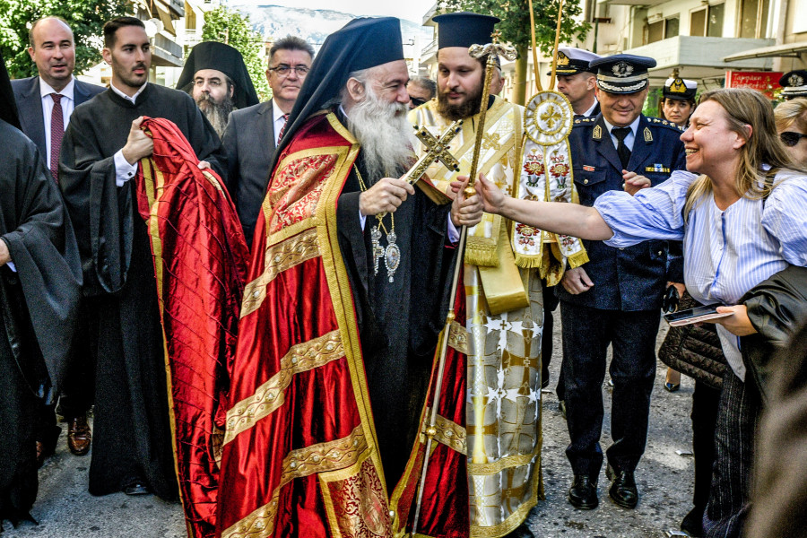 Η ΕΝΘΡΟΝΙΣΗ ΤΟΥ ΝΕΟΥ ΜΗΤΡΟΠΟΛΙΤΗ ΚΟΡΙΝΘΟΥ ΠΑΥΛΟΥ (ΒΑΣΙΛΗΣ ΨΩΜΑΣ / EUROKINISSI)