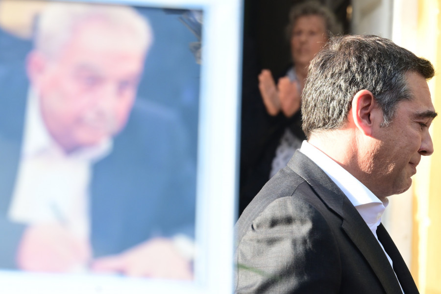 [382193] ΠΟΛΙΤΙΚΗ ΚΗΔΕΙΑ ΤΟΥ ΠΡΩΗΝ ΥΠΟΥΡΓΟΥ ΚΑΙ ΒΟΥΛΕΥΤΗ ΤΟΥ ΣΥΡΙΖΑ-ΠΣ ΑΛΕΚΟΥ ΦΛΑΜΠΟΥΡΑΡΗ (ΤΑΤΙΑΝΑ ΜΠΟΛΑΡΗ/EUROKINISSI)