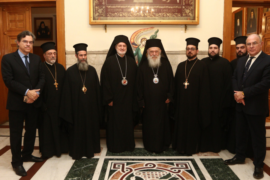 ΣΥΝΑΝΤΗΣΗ ΤΟΥ ΑΡΧΙΕΠΙΣΚΟΠΟΥ ΙΕΡΩΝΥΜΟΥ ΜΕ ΤΟΝ ΑΡΧΙΕΠΙΣΚΟΠΟ ΑΜΕΡΙΚΗΣ-(ΧΡΗΣΤΟΣ ΜΠΟΝΗΣ//ΑΡΧΙΕΠΙΣΚΟΠΗ ΑΘΗΝΩΝ)