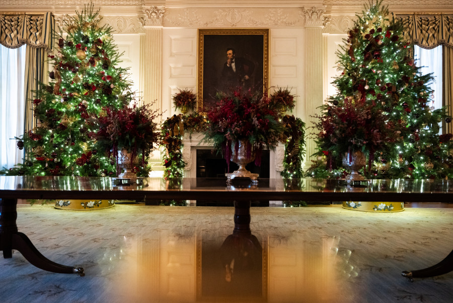 White House Christmas 2025