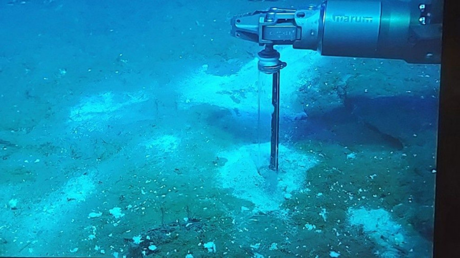 Ανακαλύφθηκαν νέα υδροθερμικά πεδία στη θαλάσσια περιοχή της Μήλου