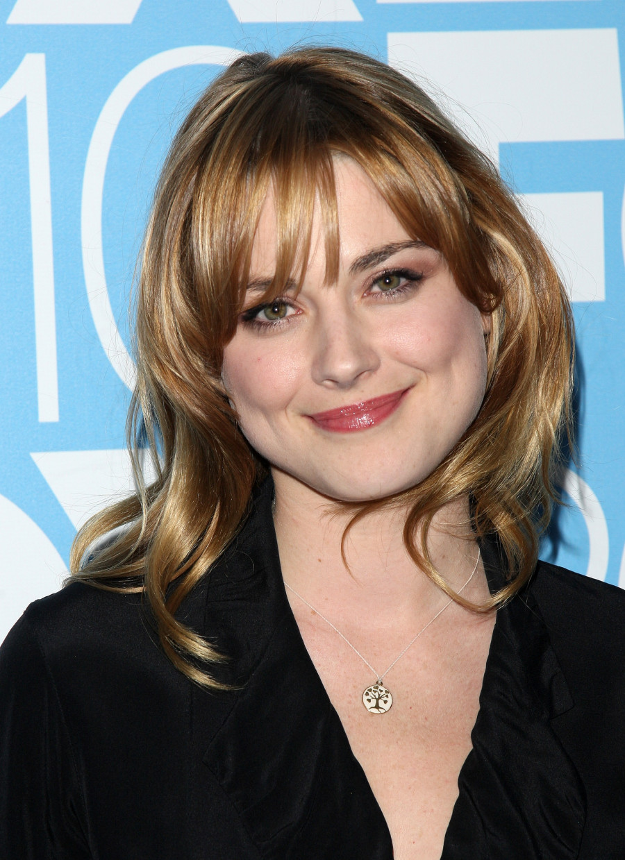 Alexandra Breckenridge