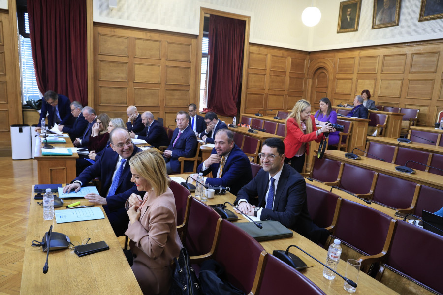 [382913] ΣYNEΔΡIAΣΗ ΤΗΣ EΞETAΣΤΙΚΗΣ ΕΠΙΤΡΟΠΗΣ ΤΗΣ ΒΟΥΛΗΣ ΓΙΑ ΤΟΝ ΟΠEKEΠE (ΓΙΩΡΓΟΣ ΚΟΝΤΑΡΙΝΗΣ/EUROKINISSI)