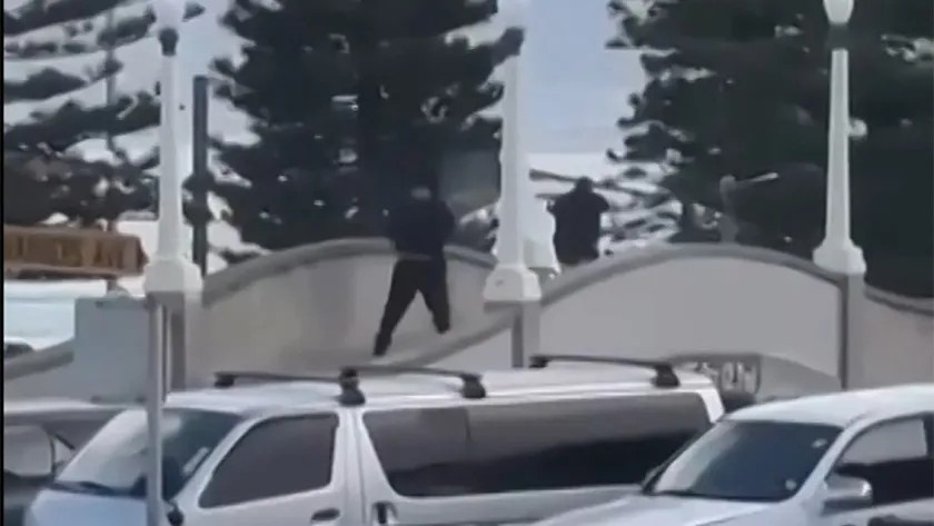 αυστραλία-επίθεση