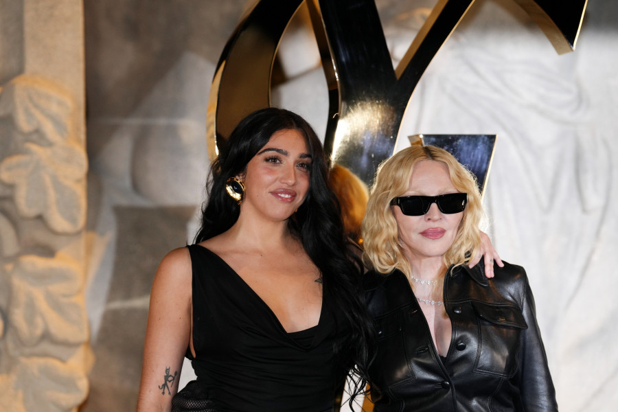 France Fashion Saint Laurent S/S 26 Photocall