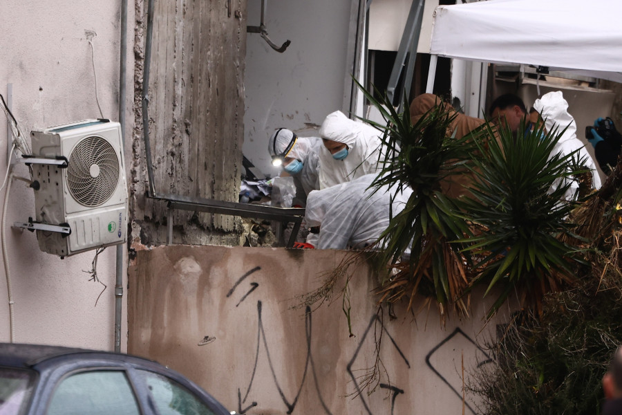 [383321] ΕΚΡΗΞΗ ΣΕ ΚΑΤΑΣΤΗΜΑ ΤΡΑΠΕΖΑΣ ΣΤΟΝ ΕΥΟΣΜΟ ΣΤΗ ΘΕΣΣΑΛΟΝΙΚΗ (ΡΑΦΑΗΛ ΓΕΩΡΓΙΑΔΗΣ / EUROKINISSI)