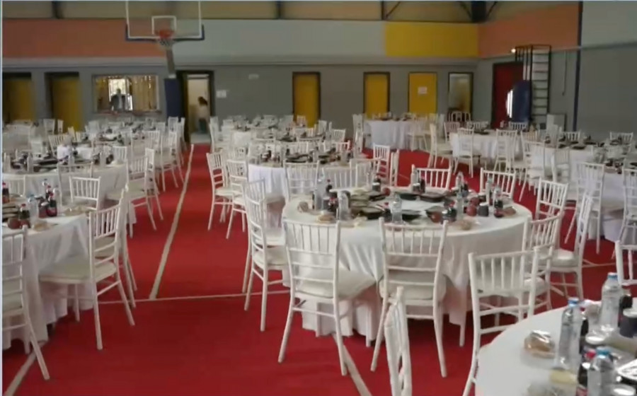 ΚΥΑΔΑ - Γεύμα