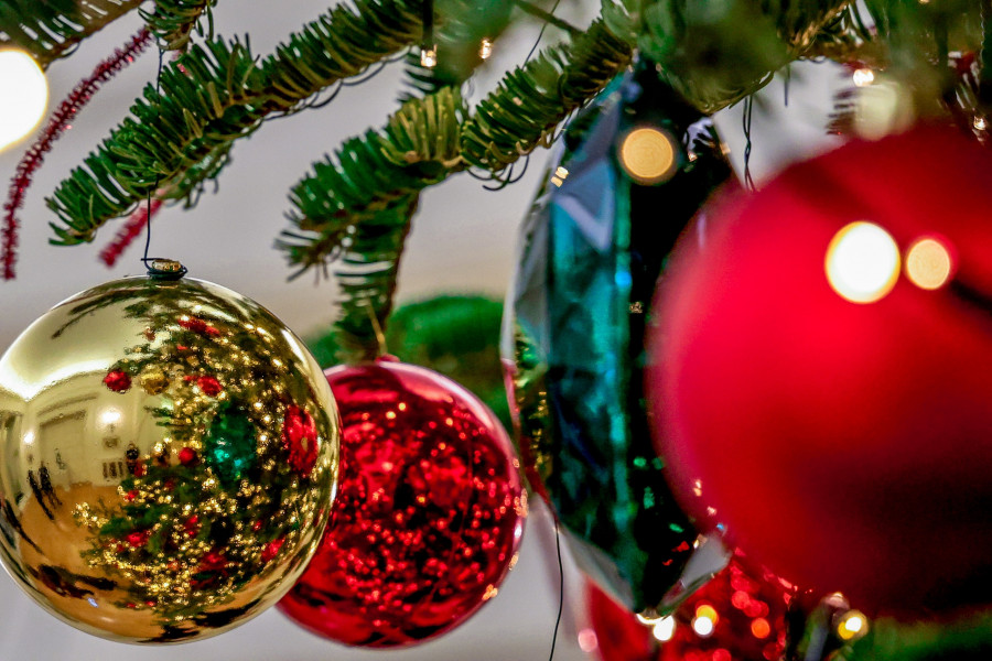 ΧΡΙΣΤΟΥΓΕΝΝΙΑΤΙΚΑ ΣΤΟΛΙΔΙΑ (ΓΙΩΡΓΟΣ ΚΟΝΤΑΡΙΝΗΣ / EUROKINISSI)