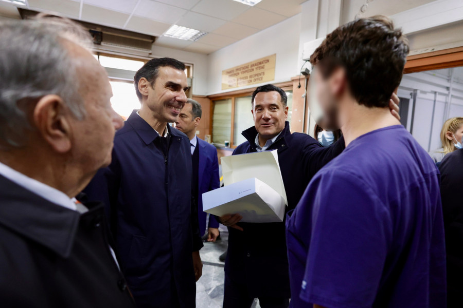 Επίσκεψη Μητσοτάκη – Γεωργιάδη στο Τζάνειο.