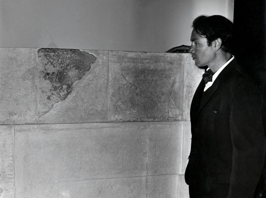 Γιάννης Χρήστου