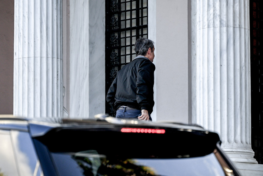 [383619] ΣΥΝΕΔΡΙΑΣΗ ΤΟΥ ΚΥΣΕΑ ΥΠΟ ΤΟΝ ΠΡΩΘΥΠΟΥΡΓΟ ΚΥΡΙΑΚΟ ΜΗΤΣΟΤΑΚΗ (ΓΙΩΡΓΟΣ ΚΟΝΤΑΡΙΝΗΣ / EUROKINISSI)