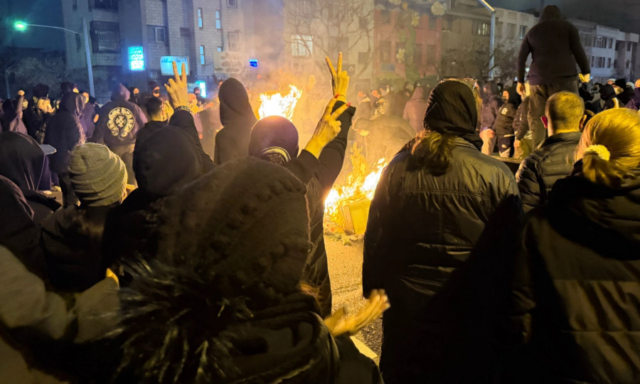 «Ψηφιακό σκοτάδι» στο Ιράν έως τον Μάρτιο