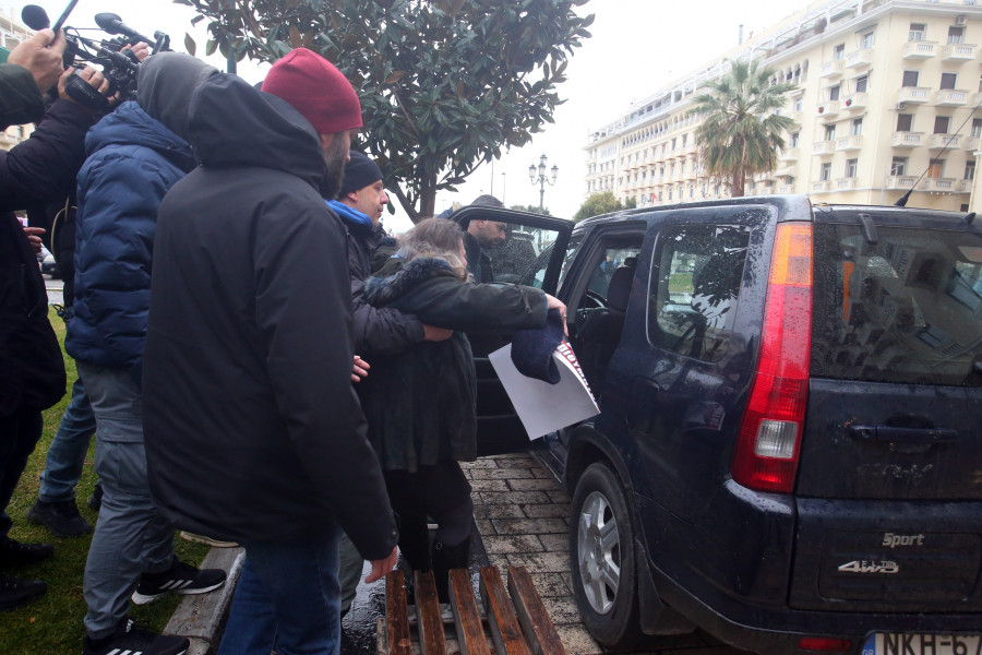 ΠΑΡΟΥΣΙΑΣΗ ΤΟΥ ΒΙΒΛΙΟΥ ΤΟΥ ΑΛΕΞΗ ΤΣΙΠΡΑ ΜΕ ΤΙΤΛΟ 