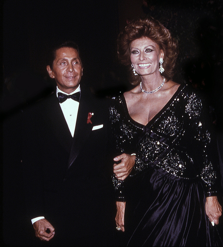 Valentino - Sophia Loren