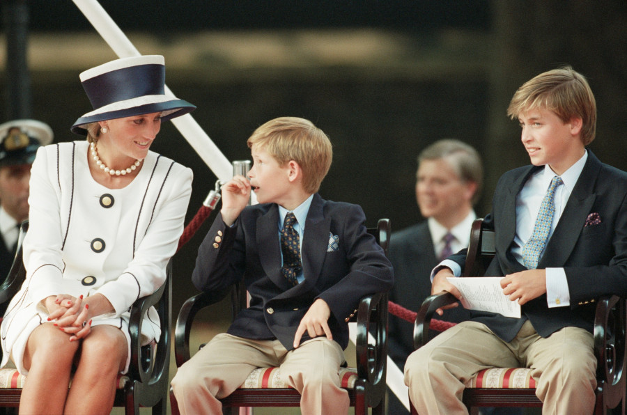 Πριγκίπισσα Νταϊάνα - Πρίγκιπας Χάρι - Πρίγκιπας Ουίλιαμ