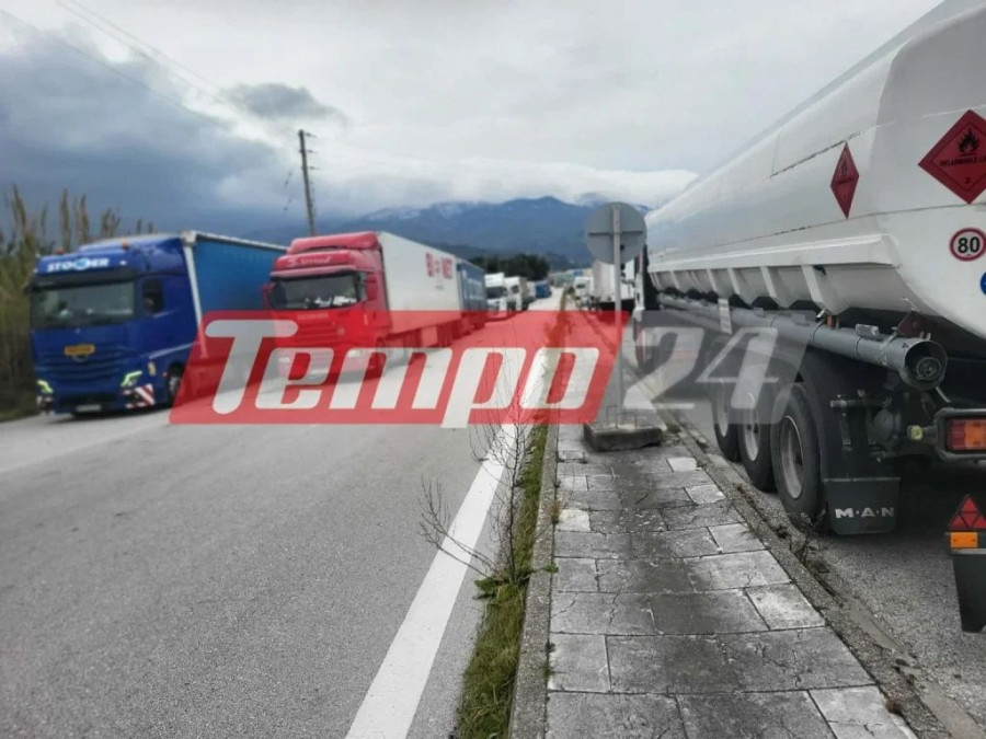 Πάτρα: Μας πήρε και μας σήκωσε και σήμερα ο αέρας - Δένδρο ξεριζώθηκε και έπεσε σε ΙΧ - Αστυνομικοί τρέχουν για βοήθεια σε περιστατικά με αιωρούμενα αντικείμενα