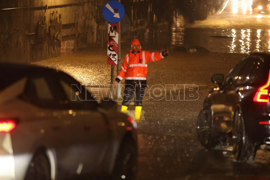 σπυρου λουη- βυθισμενα αυτοκινητα