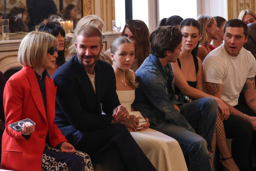 Brooklyn Beckham,Nicola Peltz,Cruz Beckham,Harper Beckham,Anna Wintour,David Beckham
