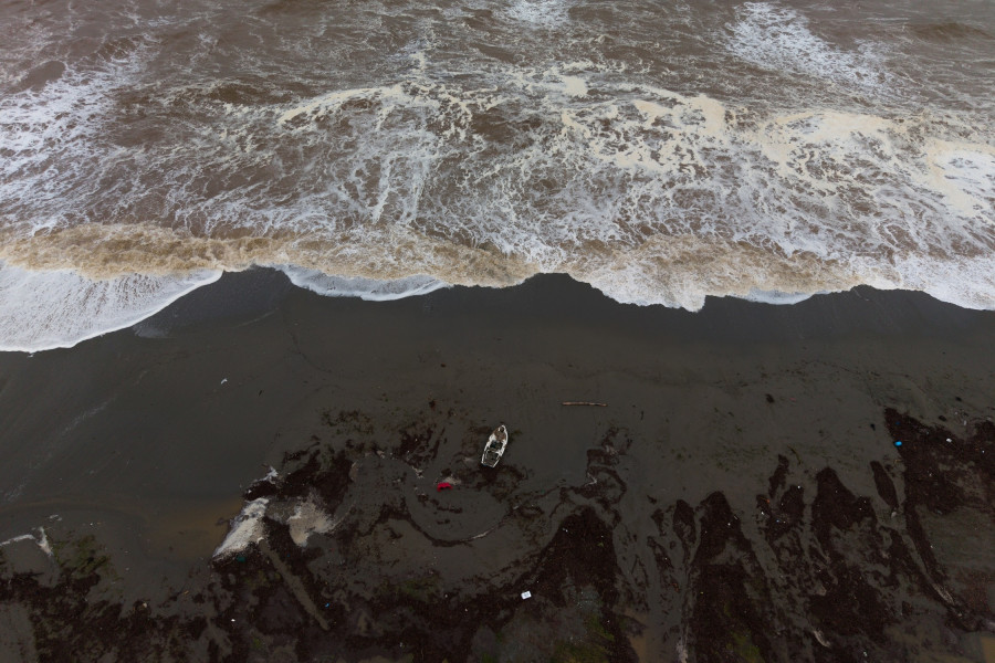 Αγιόκαμπος; Λάρισα; κακοκαιρία; βροχόπτωση; αέρας; Θεσσαλία; bad weather; severe weather; Larisa; Agiokampos; παράλια; θάλασσα; sea; seafront; Thessaly;