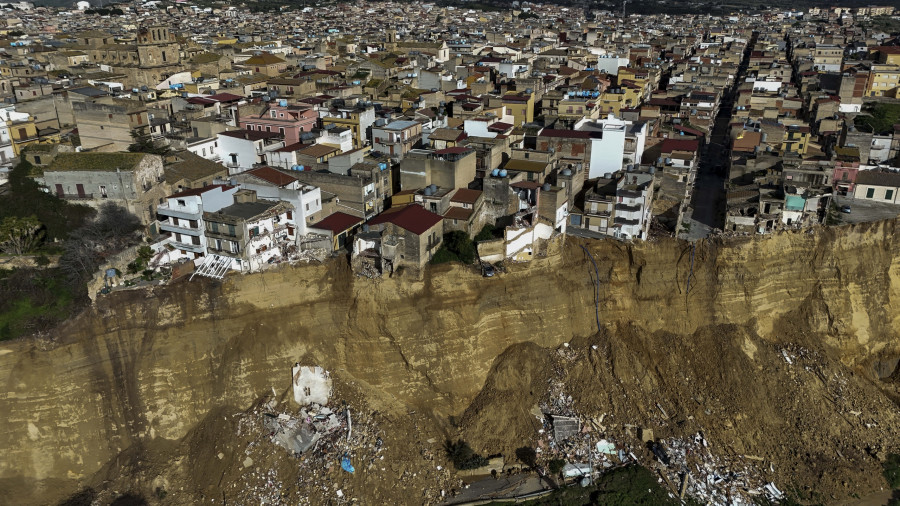 Νισκέμι - Κατολίσθηση - Σικελία