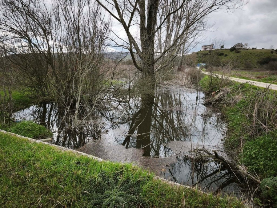 Τάφρος Λαψίστας 