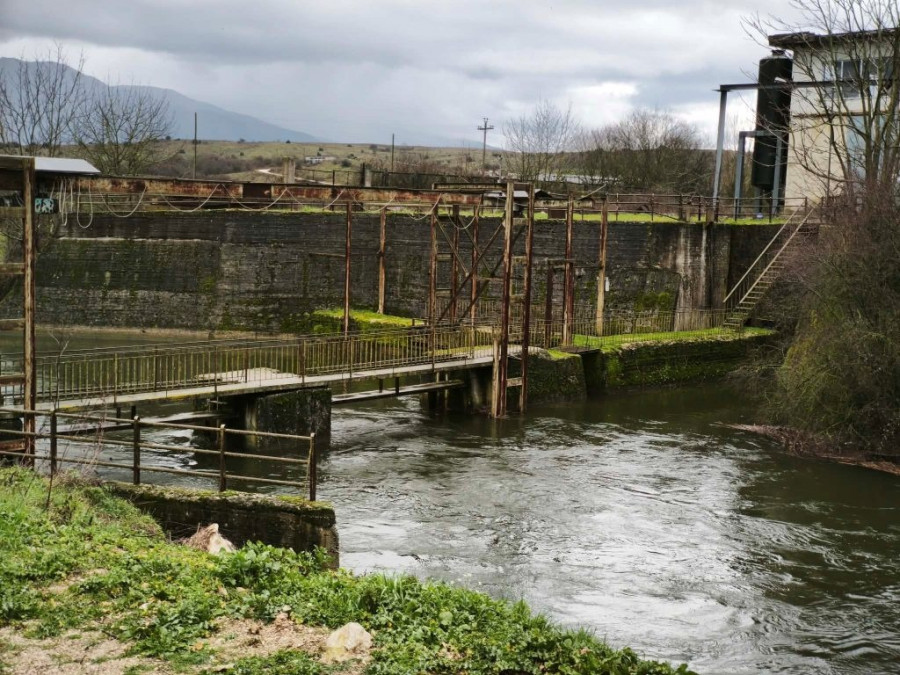 Τάφρος Λαψίστας