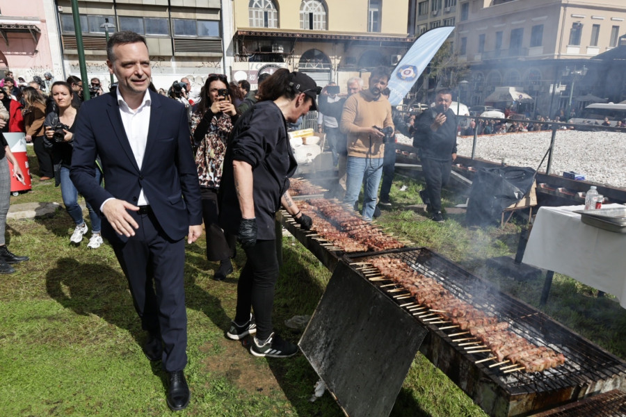 Τσικνοπέμπτη - Δούκας