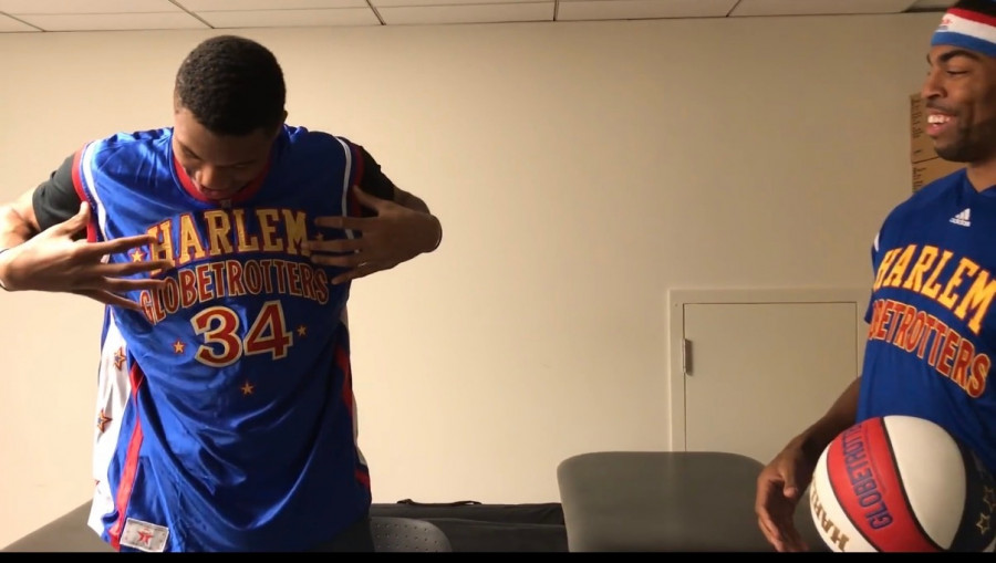 GIANNIS ANTETOKOUNMPO HARLEM GLOBETROTTERS