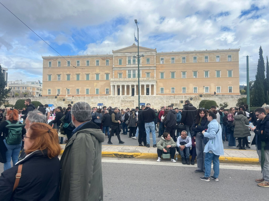 Σύνταγμα αγρότες 