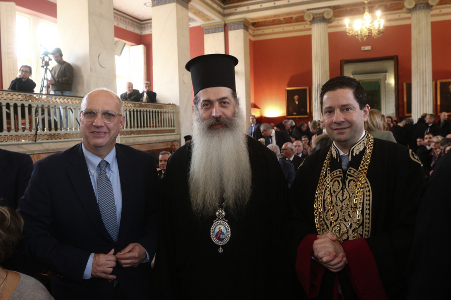 Ο ΑΡΧΙΕΠΙΣΚΟΠΟΣ ΙΕΡΩΝΥΜΟΣ ΣΕ ΕΚΔΗΛΩΣΗ ΤΟΥ ΠΑΝΕΠΣΙΤΗΜΙΟΥ ΑΘΗΝΩΝ ΓΙΑ ΤΗΝ ΙΔΡΥΣΗ ΠΑΡΑΡΤΗΜΑΤΟΣ ΣΤΗΝ ΚΥΠΡΟ (ΧΡΗΣΤΟΣ ΜΠΟΝΗΣ//ΑΡΧΙΕΠΙΣΚΟΠΗ ΑΘΗΝΩΝ)