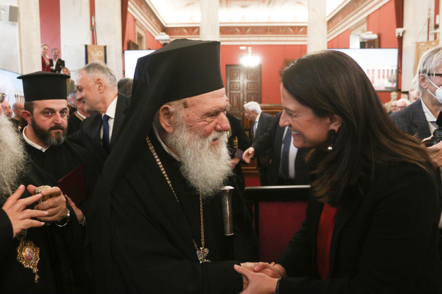 Ο ΑΡΧΙΕΠΙΣΚΟΠΟΣ ΙΕΡΩΝΥΜΟΣ ΣΕ ΕΚΔΗΛΩΣΗ ΤΟΥ ΠΑΝΕΠΣΙΤΗΜΙΟΥ ΑΘΗΝΩΝ ΓΙΑ ΤΗΝ ΙΔΡΥΣΗ ΠΑΡΑΡΤΗΜΑΤΟΣ ΣΤΗΝ ΚΥΠΡΟ (ΧΡΗΣΤΟΣ ΜΠΟΝΗΣ//ΑΡΧΙΕΠΙΣΚΟΠΗ ΑΘΗΝΩΝ)